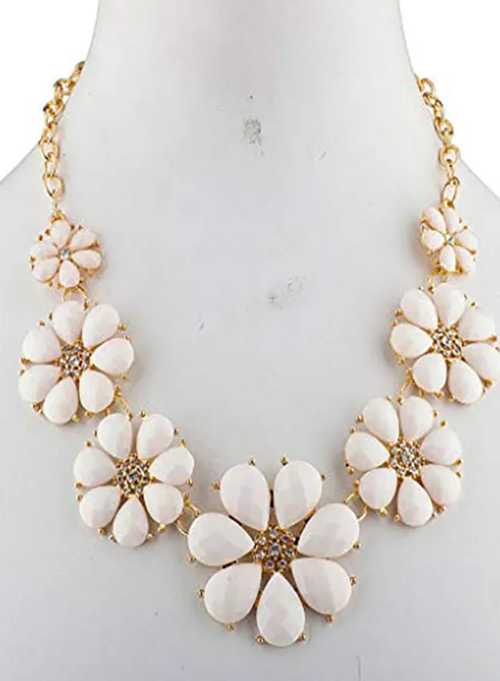 Brass Flower Fashion Bib Necklace White/Gold