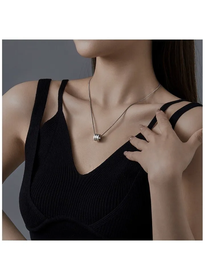 Universal silver necklace for couples