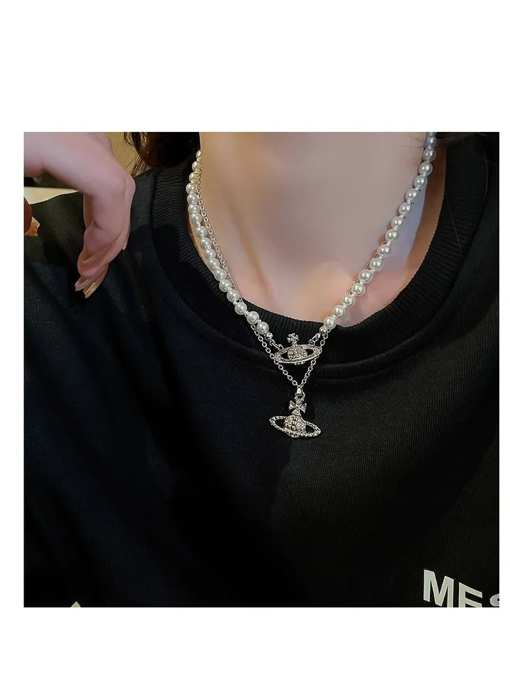 Saturn pearl necklace