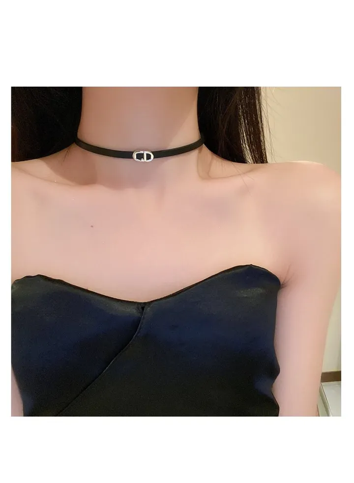 Necklace with leather letters