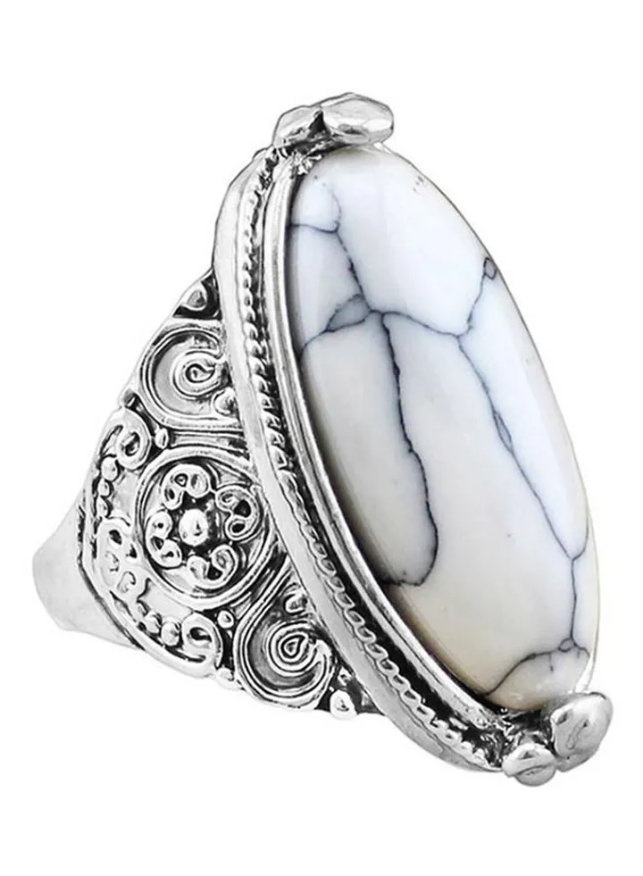 Vintage Oval Antique Silver Plated Carving Ring