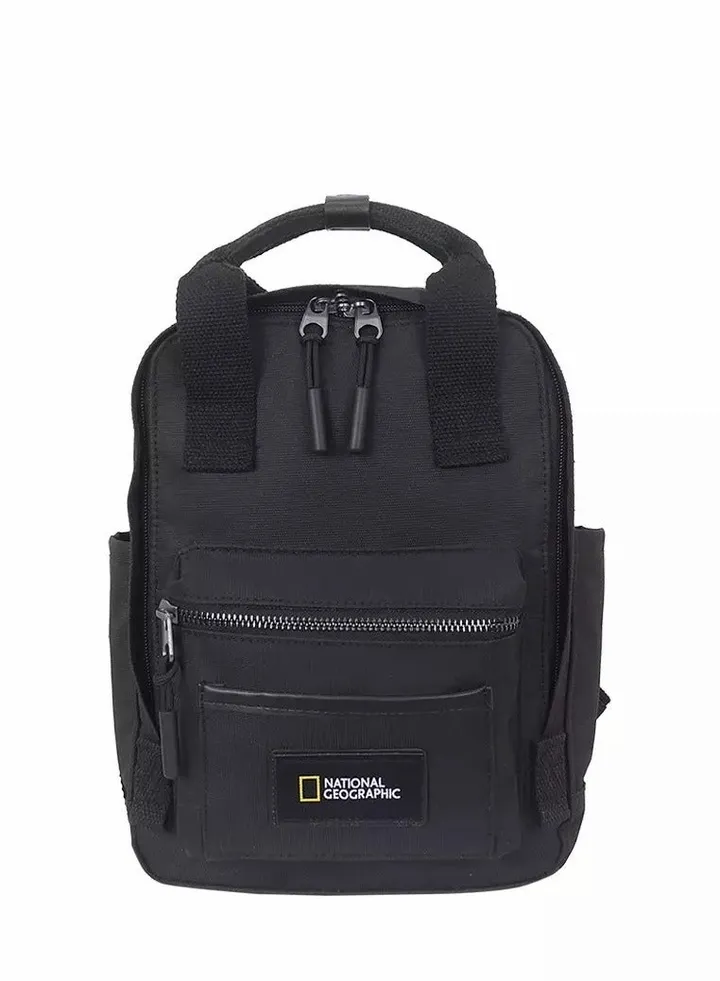 National Geographic Bags & Accessories Backpack N19182