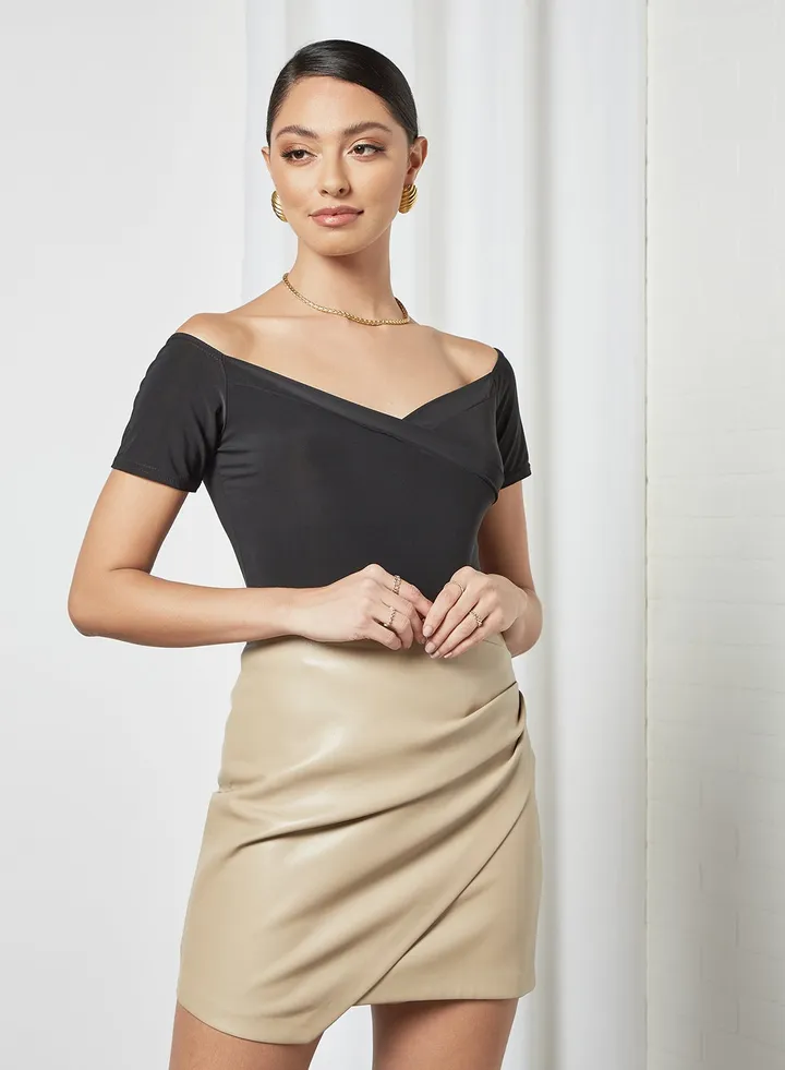 Off-Shoulder Bodysuit Black