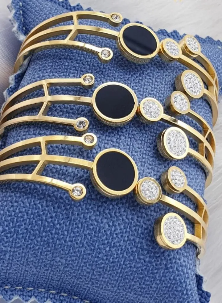 Stainless Bracelet With Diamond
