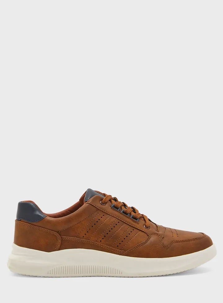 Casual Lace Up