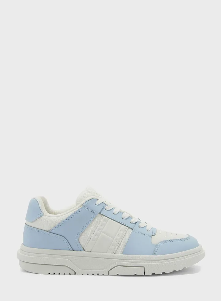 Lace Up Low Top Sneaker