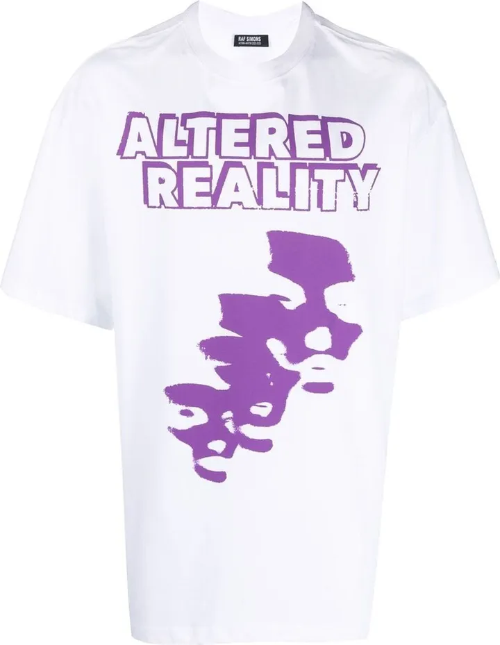 graphic-print T-shirt