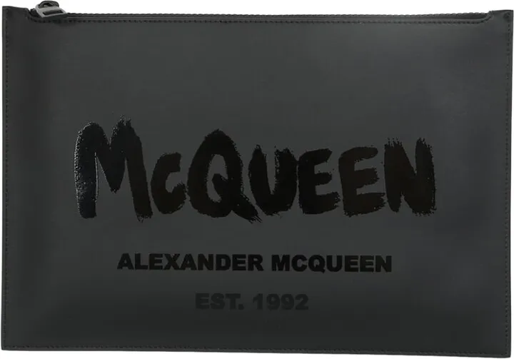 Skull-print Zipped Clutch Bag