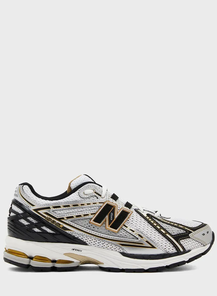 1906 Low Top Sneakers