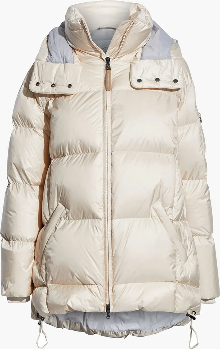 Cosy quilted hooded down ski jacket