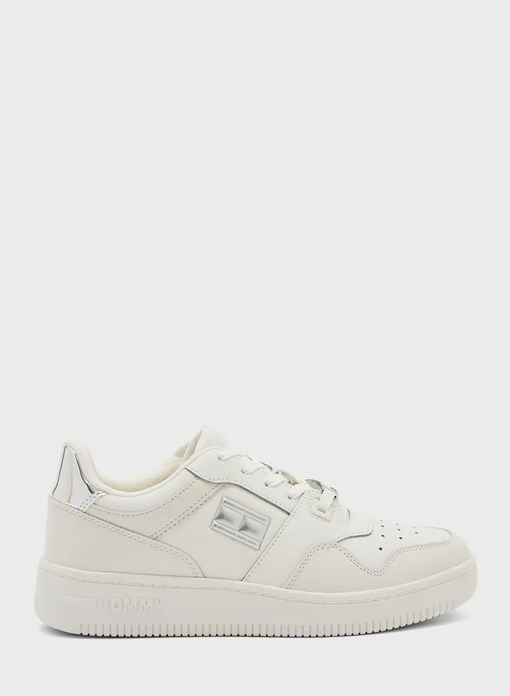 Retro Basket Low Top Sneakers