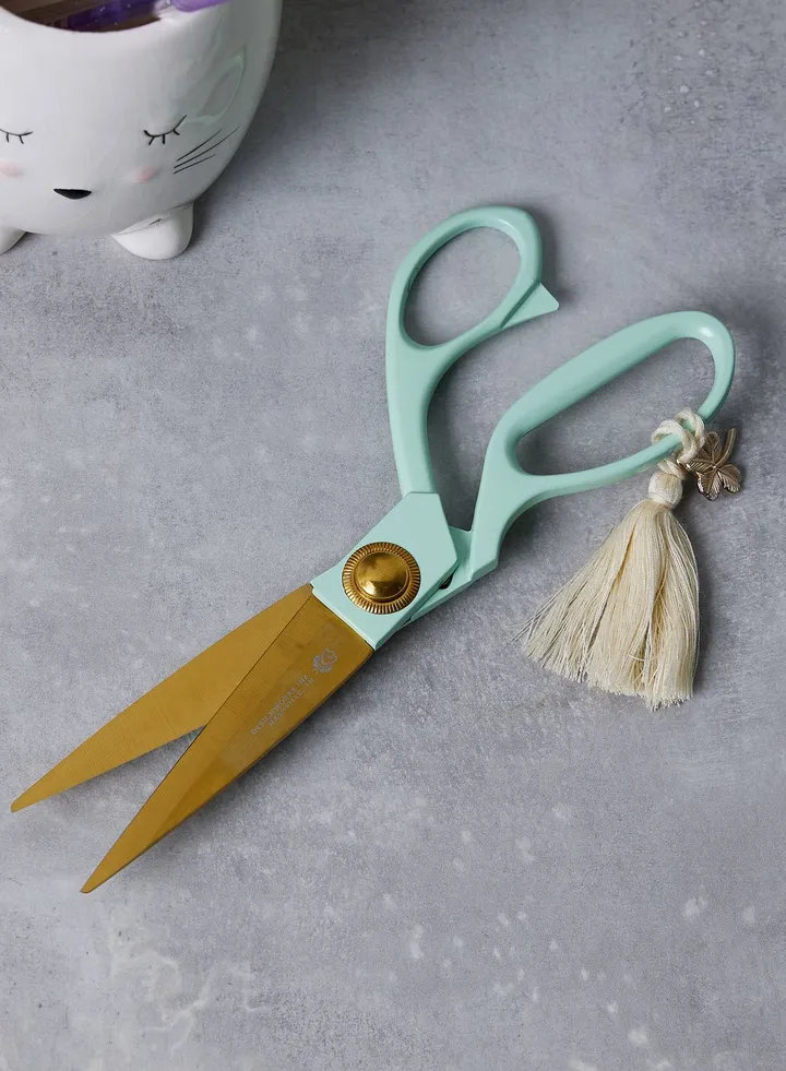 Mint -Scissors
