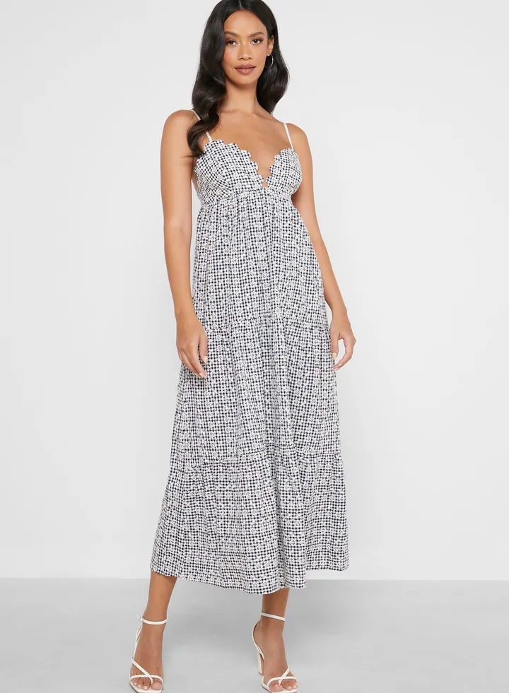 Scallop Edge Embroidery Gingham Midi Dress