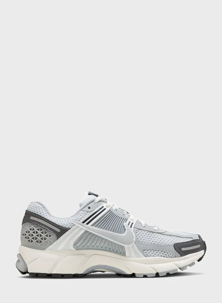 Zoom Vomero 5