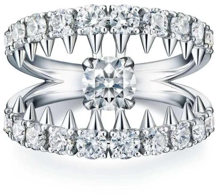 18kt white gold Collection Line Danger diamonds ring