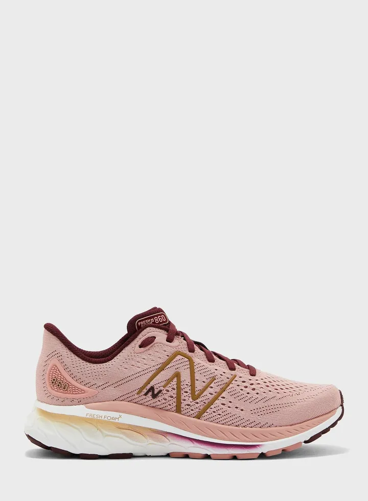 860 Low Top Shoes
