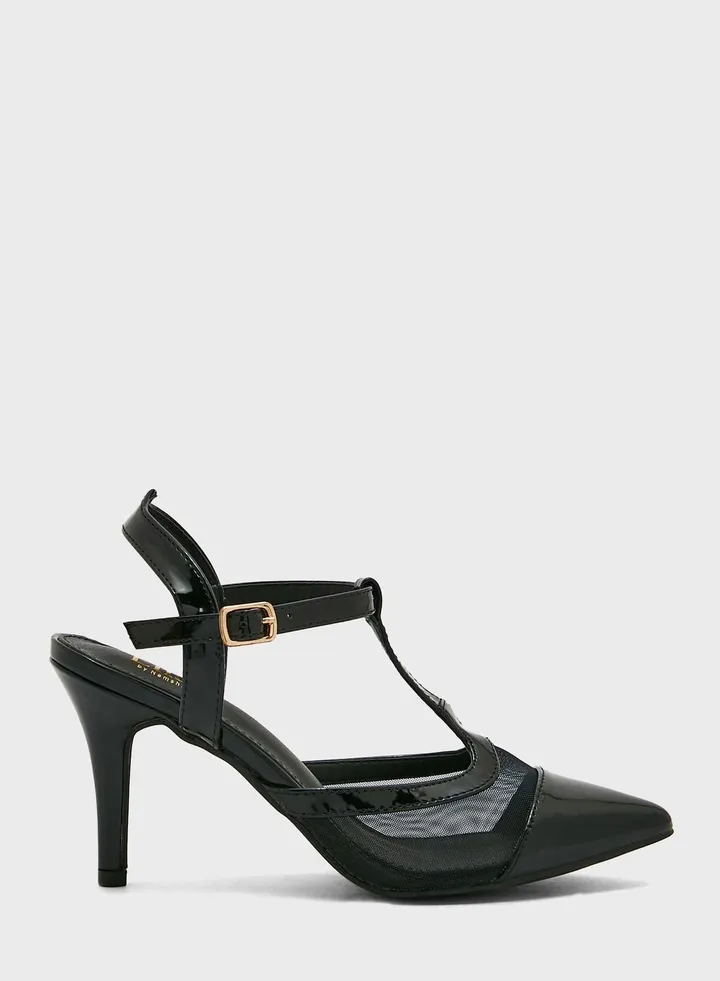 Net Detail Tbar Strap Pointed Pump