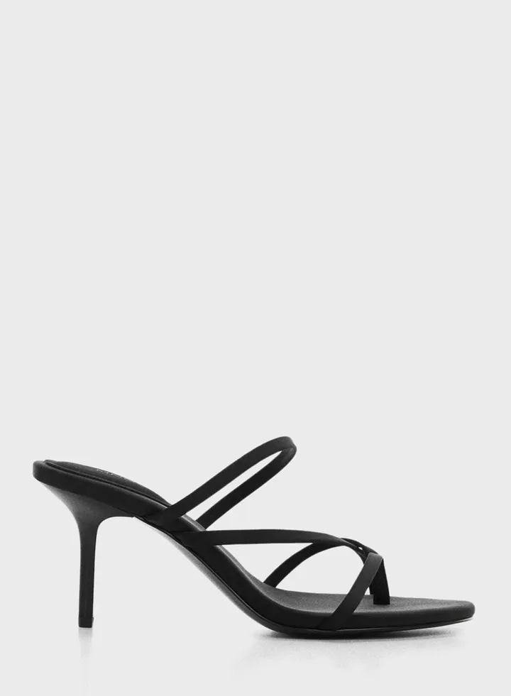 Dova Low Heel Pumps