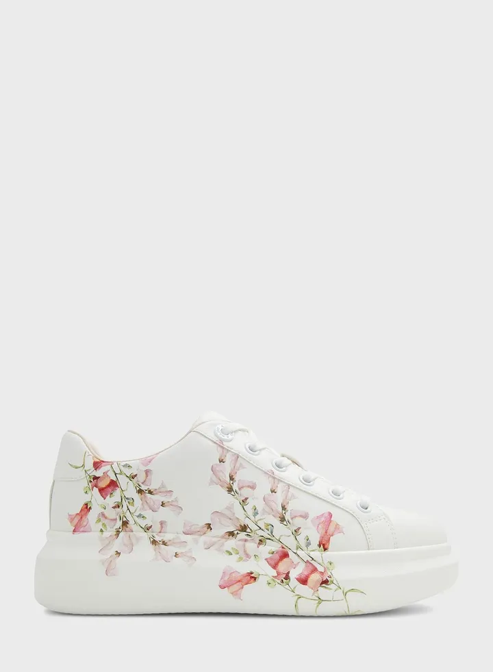 Peono Low Top Sneakers