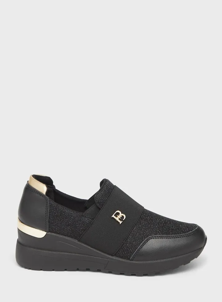 Casual Shoes