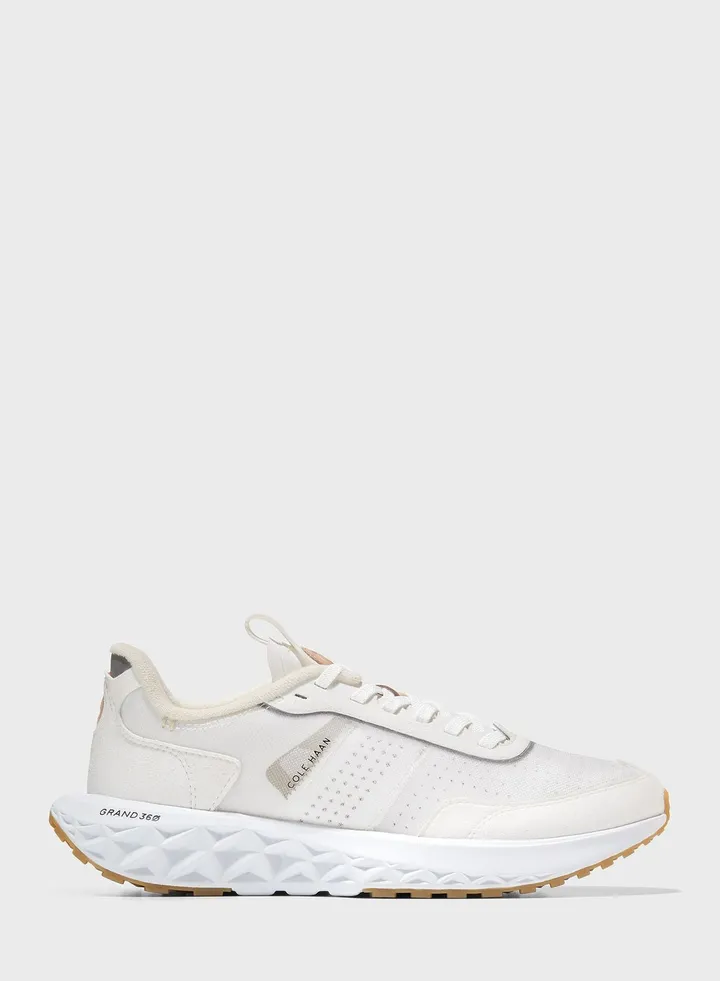 Casual Low Top Sneakers