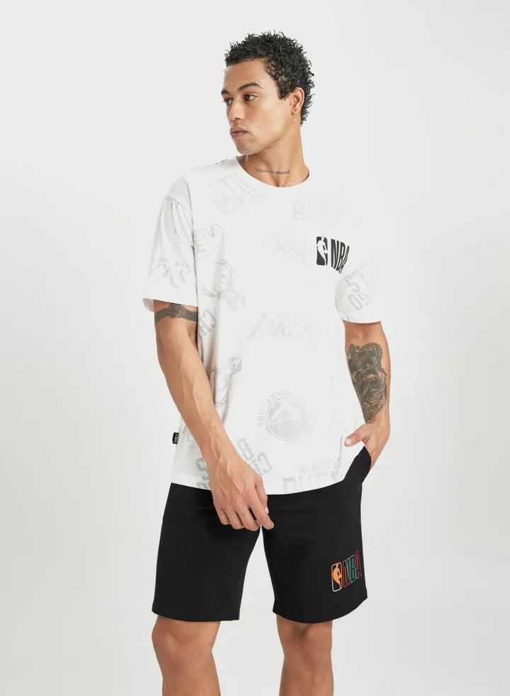 Boxy Fit Nba Licensed Crew Neck T-Shirt
