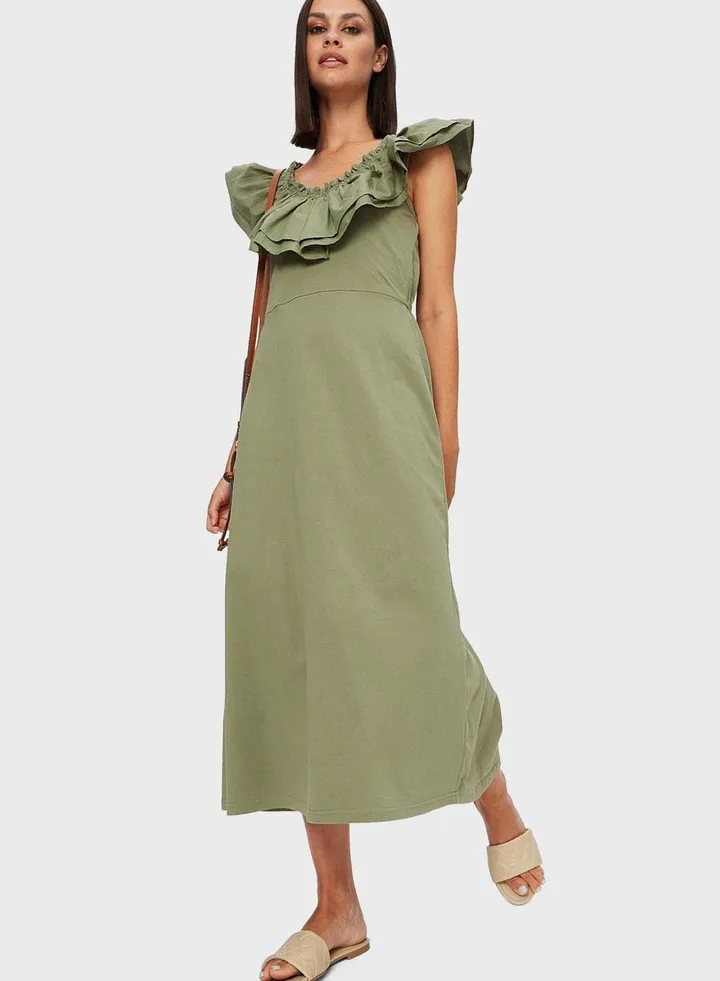 Ruffle Detail Knitted Dress