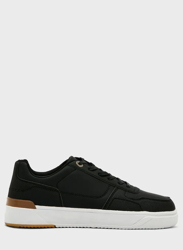 Spanning For Off Limits Casual Sneakers