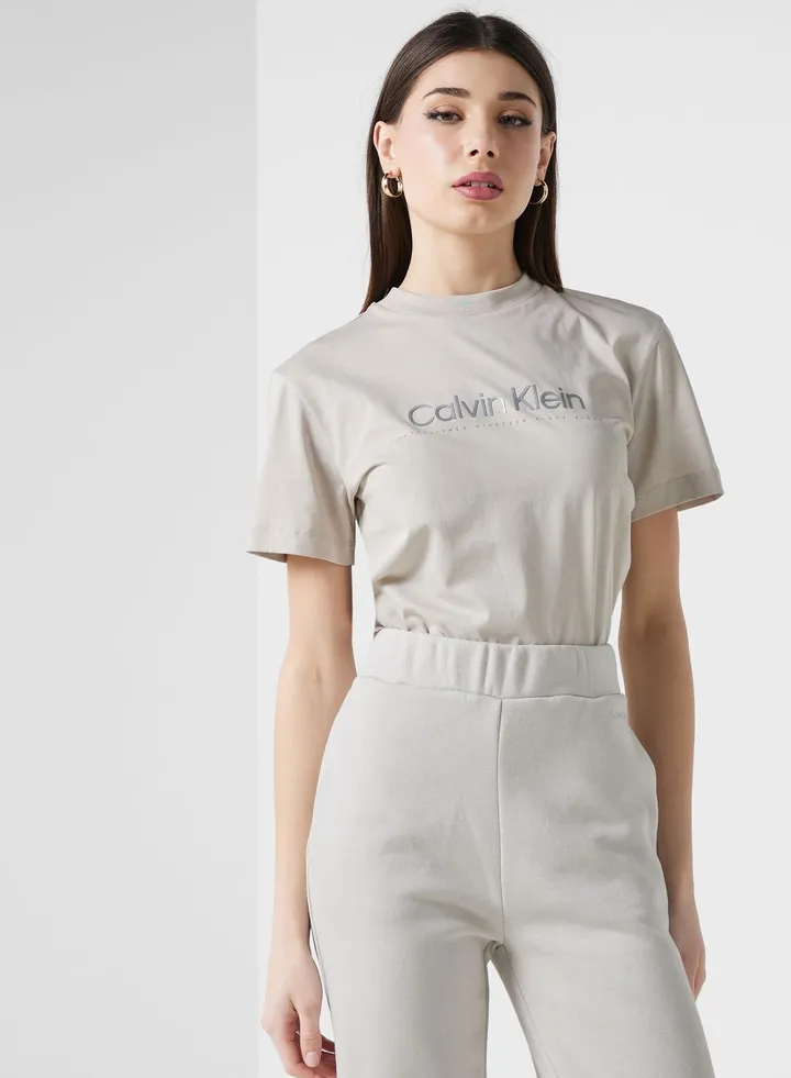 Embroidered Sweatshirt