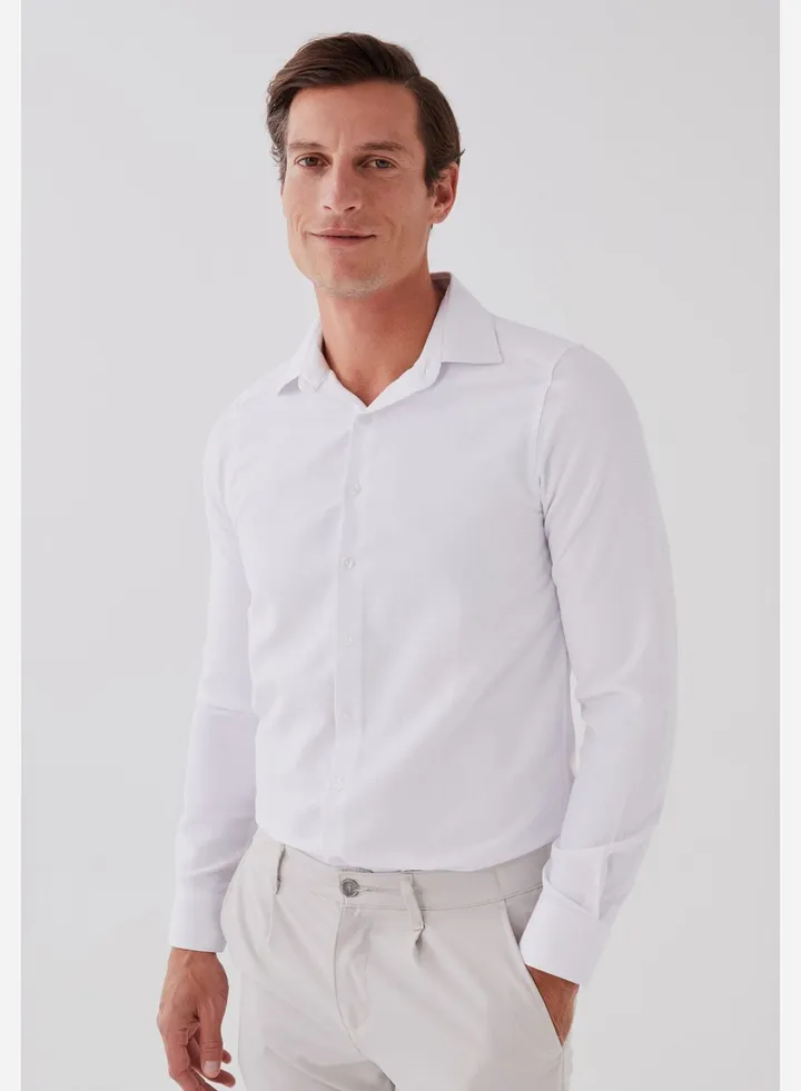 Essential Slim Fit Shirt