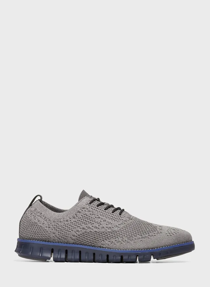 Casual Low Top Sneakers