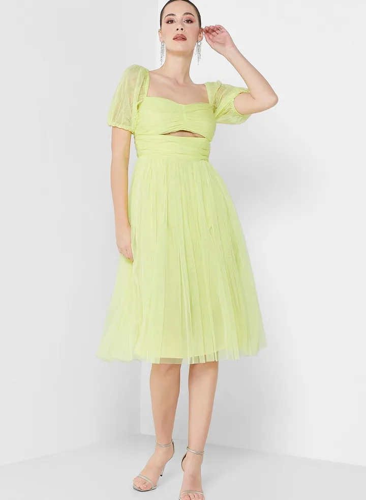 Cut Out Puff Sleeve Tiered Dress