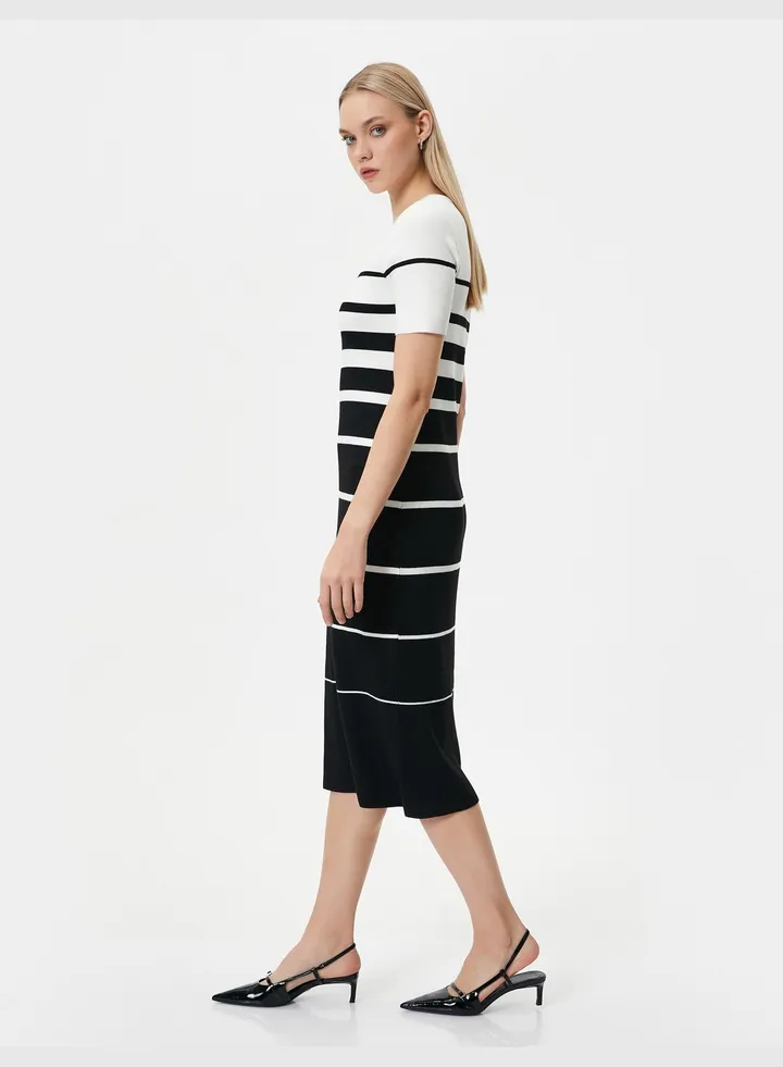 Crew Neck Short Sleeve Midi Knitted Dress