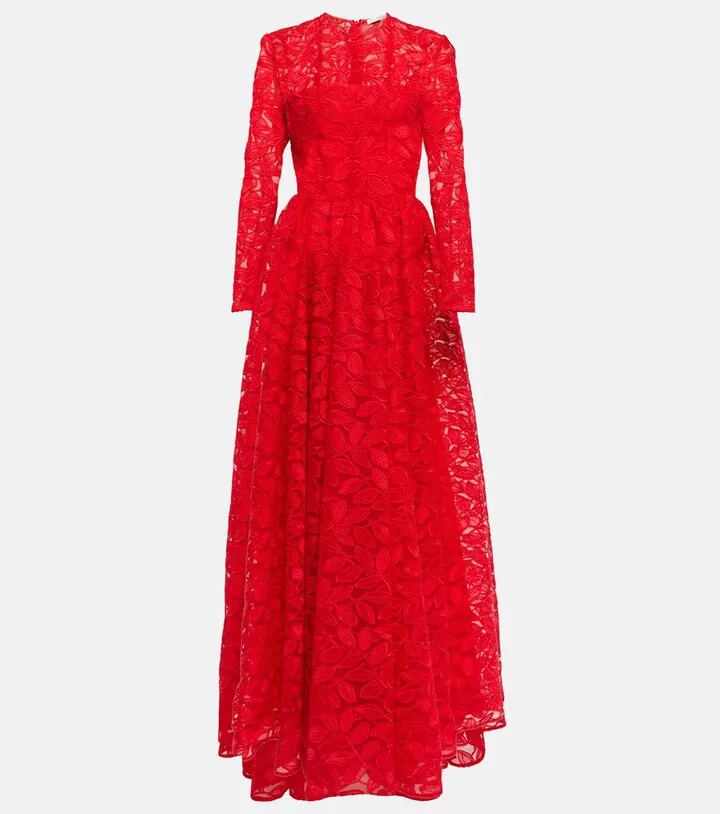 Annette lace gown
