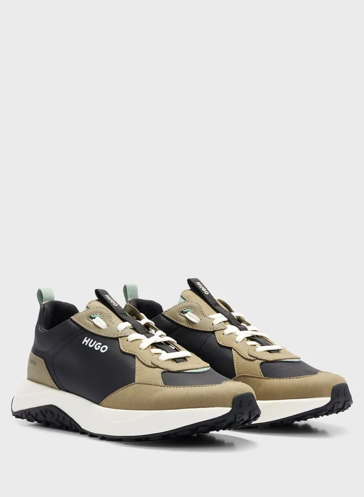 Casual Low Top Sneakers
