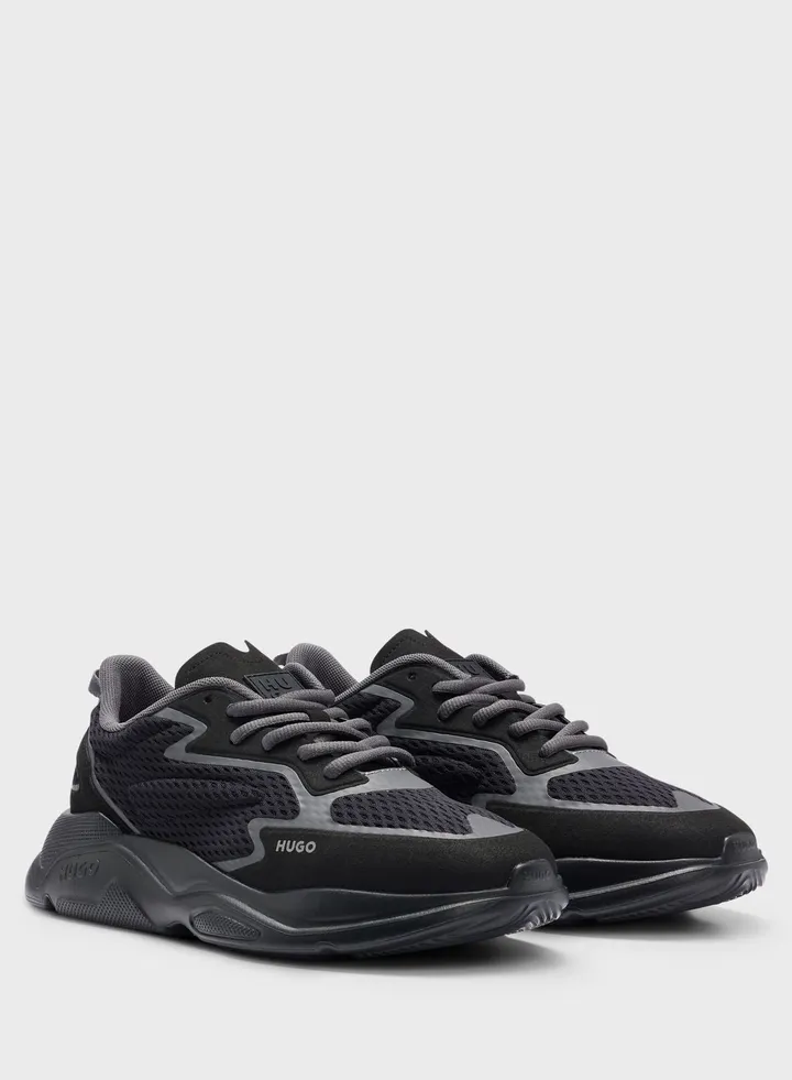 Casual Low Top Sneakers