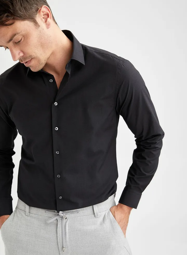 Essential Slim Fit Shirt