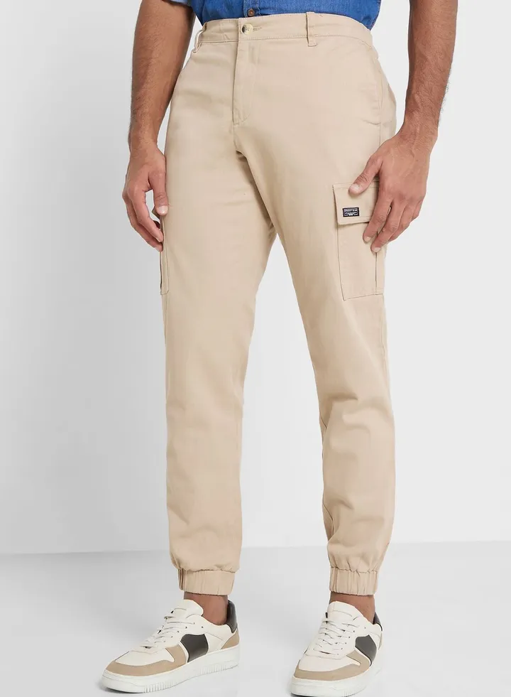 Thomas Scott Men Comfort Mid-Rise Easy Wash Cargo Trousers