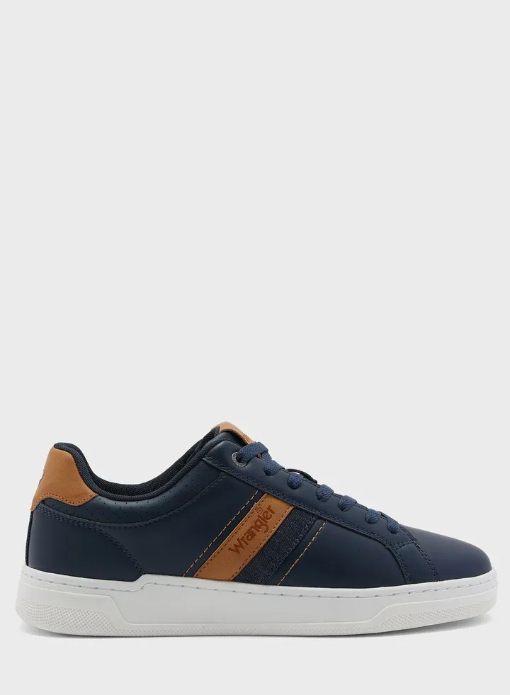 Jesse Low Top Sneakers