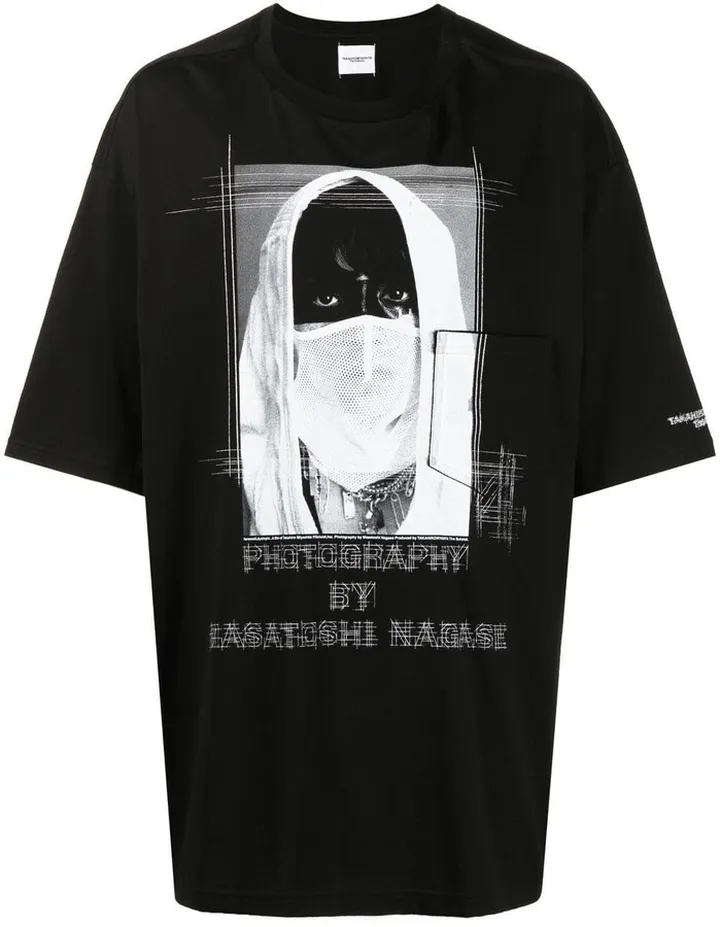 graphic-print T-shirt