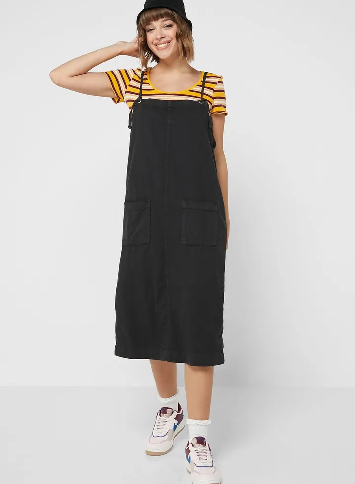 Pocket Detail Strappy Denim Dress