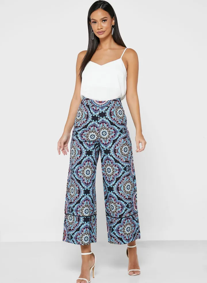 Printed Cropped Pants