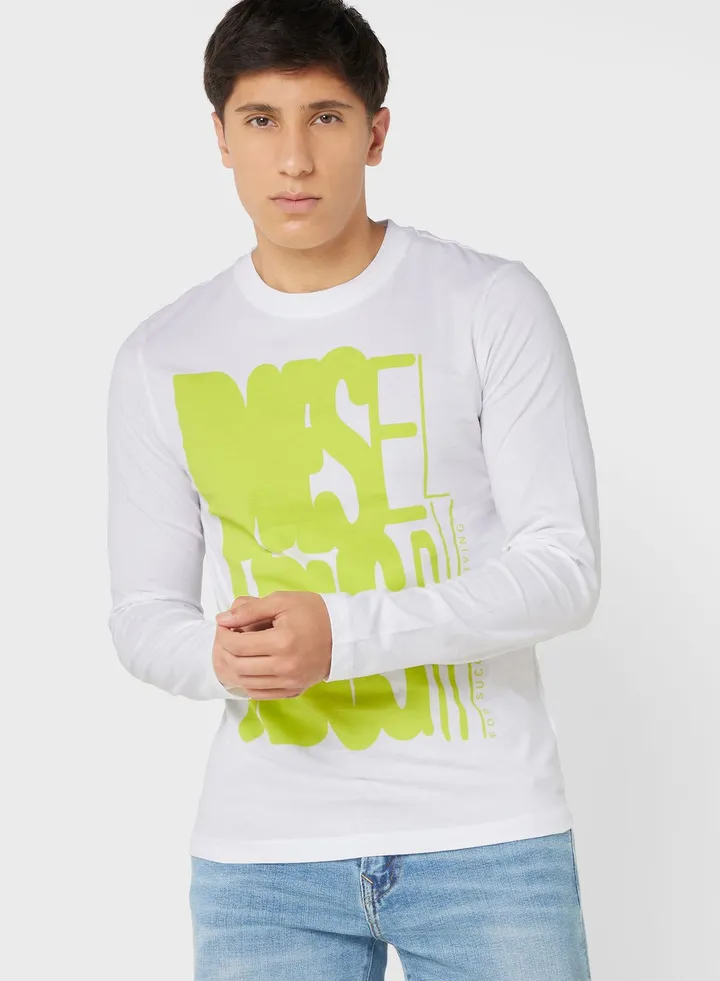 Graphic Crew Neck T-Shirt