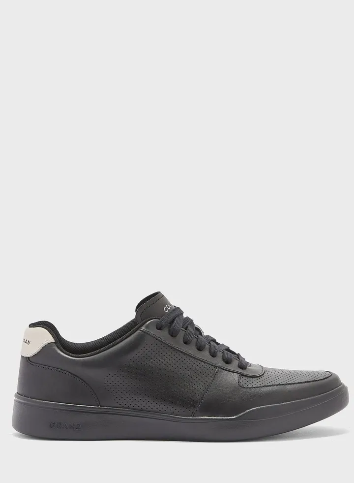 Grand Crosscourt Modern Perf Sneaker