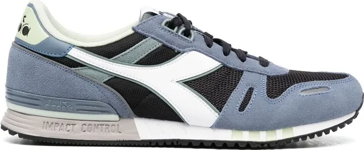Logo-Patch Low-Top Sneakers