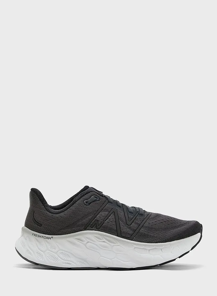 Mor low top sneaker sneakers