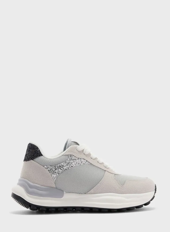 Star Chunky Sole Sneaker