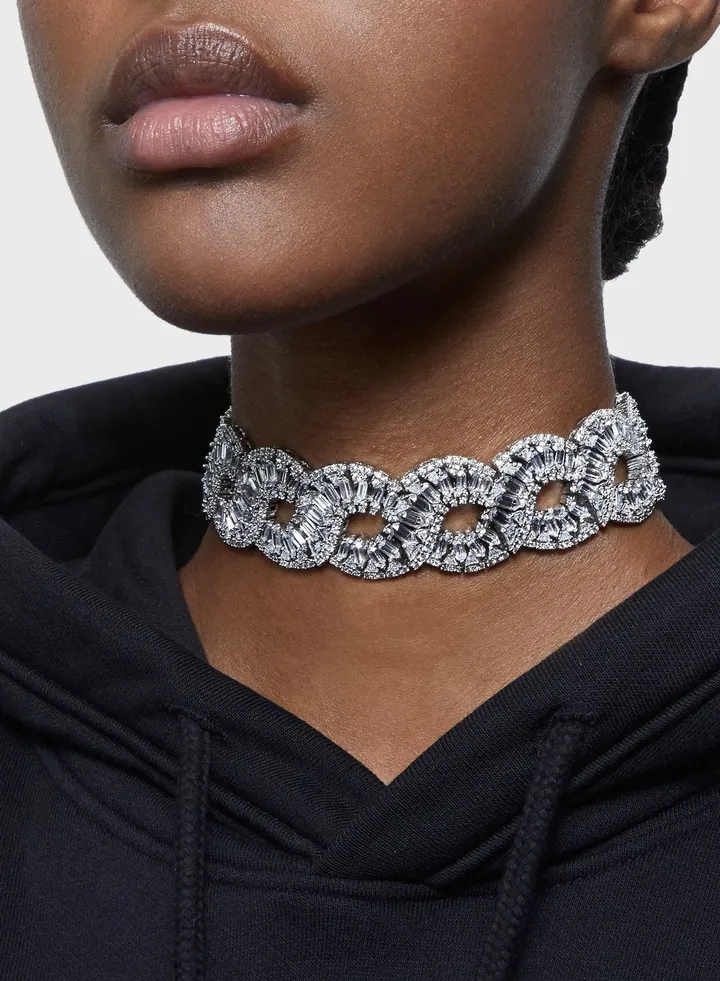 Hyperbola choker necklace