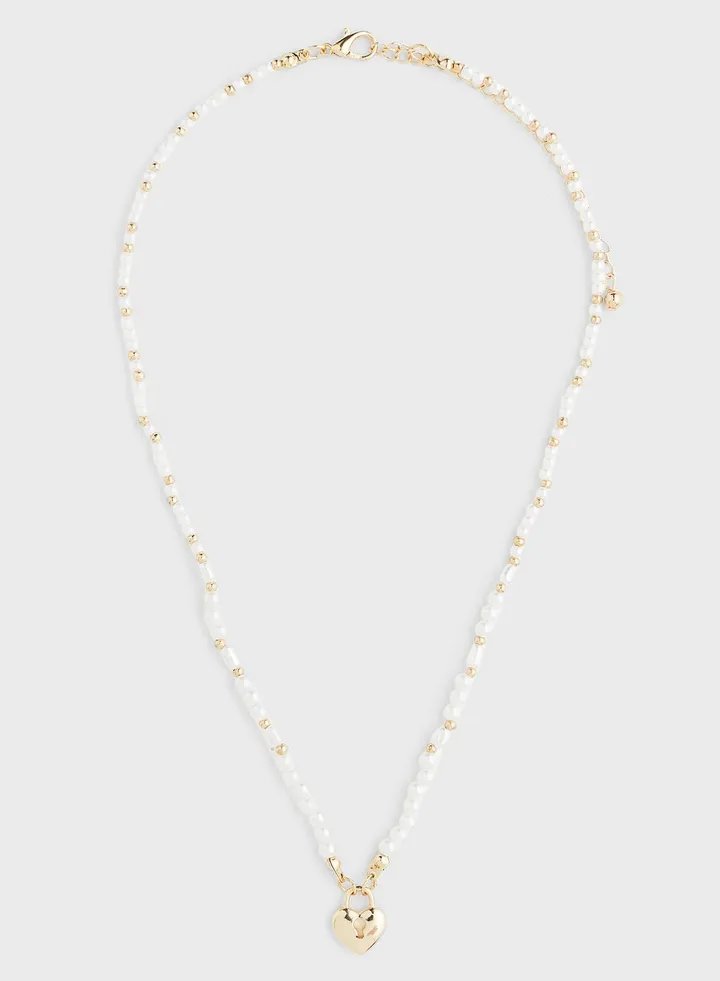 Beaded Pendant Necklace