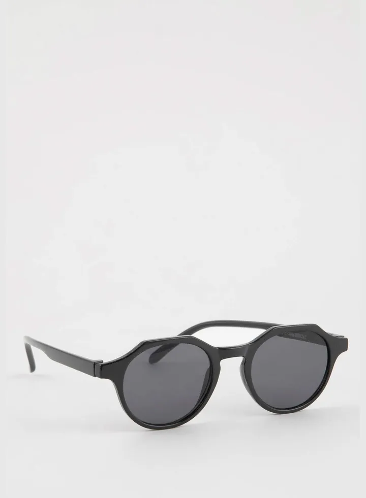 Man Casual Sunglasses